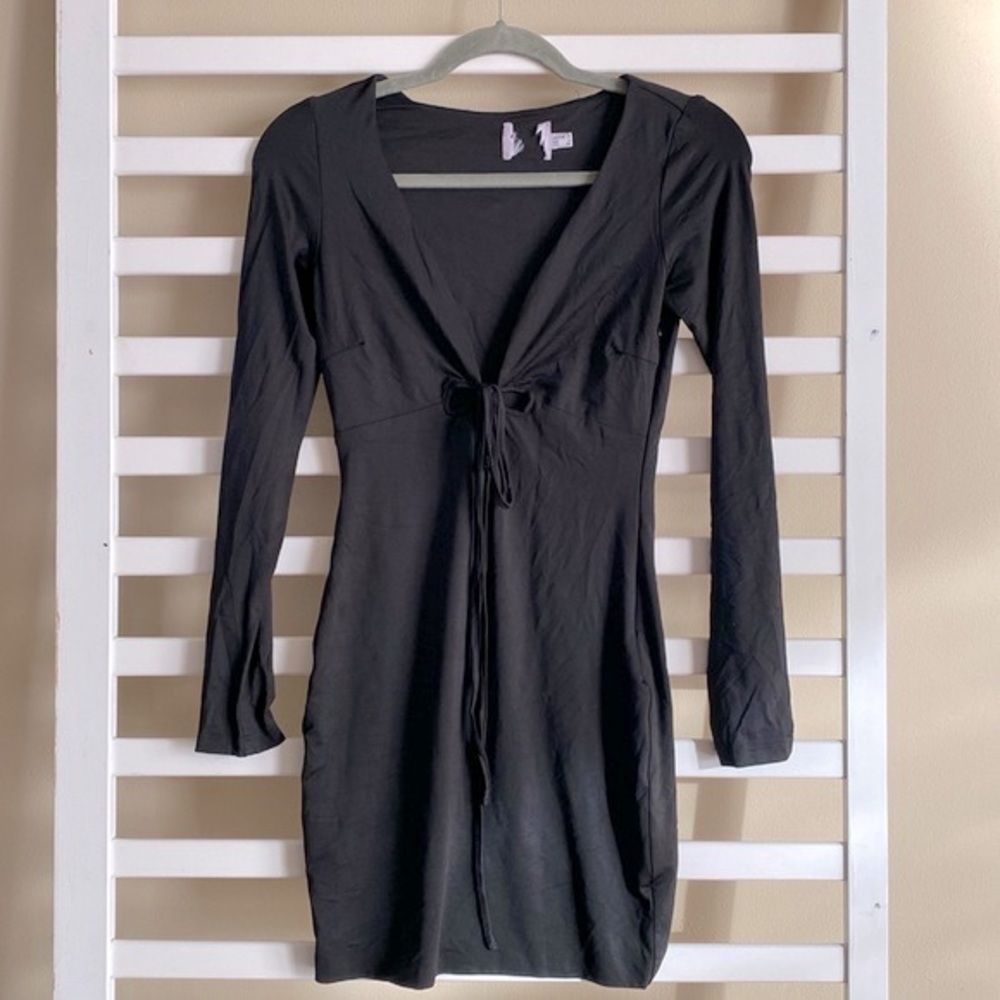 NWOT Princess Polly Long Sleeve Low Cut Fitted Black Mini Dress Size 4